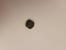 Uralte arab. - islamische Bronzemünze 3.19 gr.