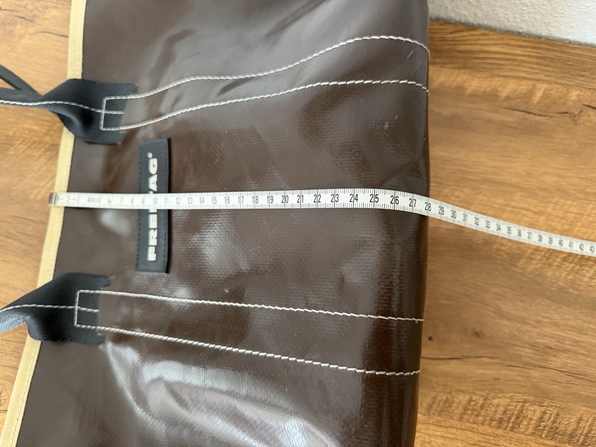 Freitag Taschen: FREITAG F72 DONNA BRAUN – Gebraucht aus Brügg BE von Goob 9