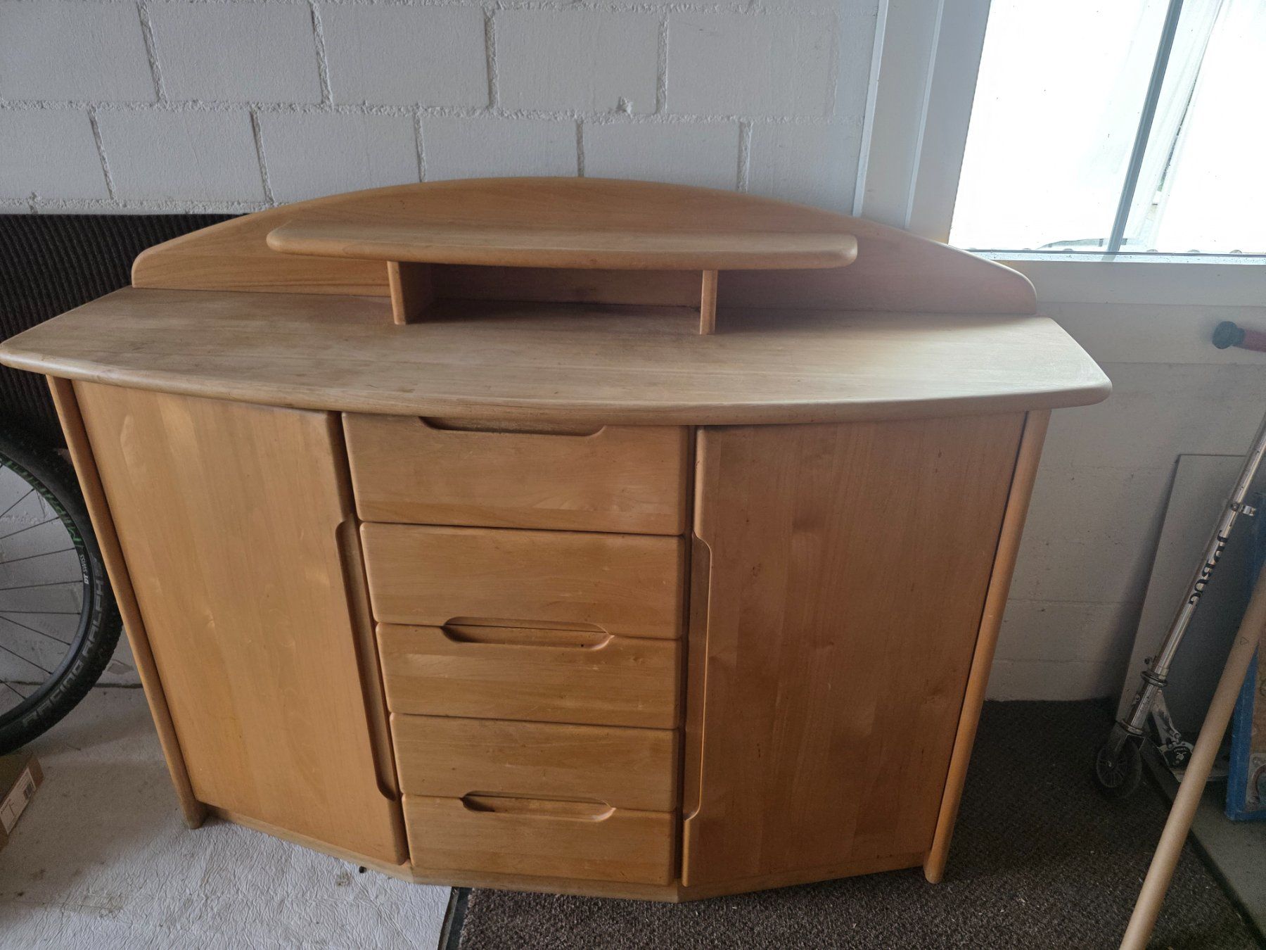 Tische: Esszimmer- Tisch,Vitrine,Sideboard – Gebraucht aus Oberentfelden von steview4s 3