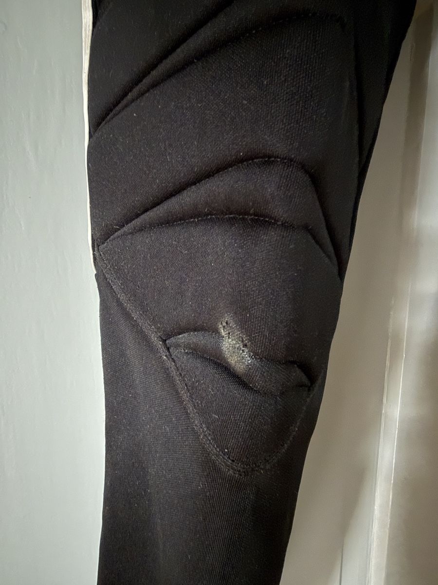 Adidas Pantaloni: Adidas Torwarthose schwarz Grösse M – Usato da Schlieren venduto da sam-ebni 1