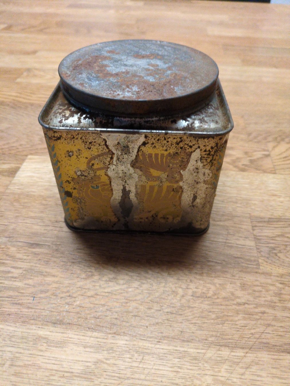 Dosen: Antike Teedose Blechdose mit Deckel Vintage  – Gebraucht aus Fankhaus (Trub) von sun_7677 1