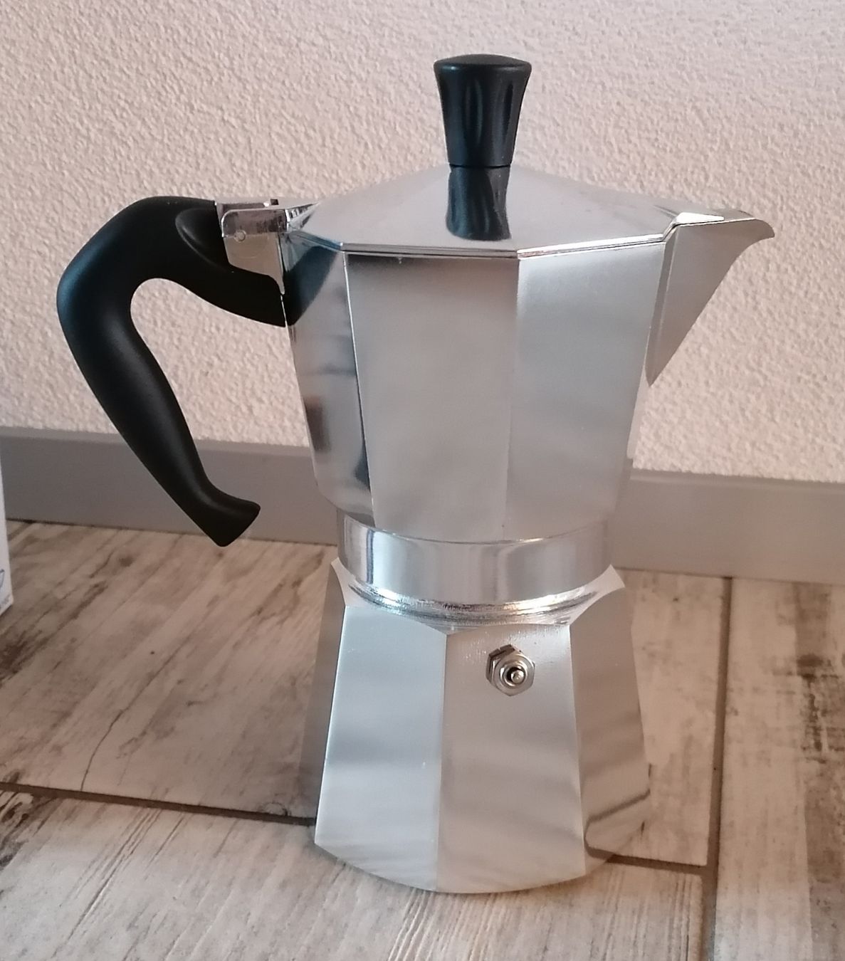 Bialetti Macchine per caffè & Macchine per espresso: Bialetti Moka Express - Neu – Nuovo e nell'imballaggio originale da Schwarzenegg venduto da musi09 1