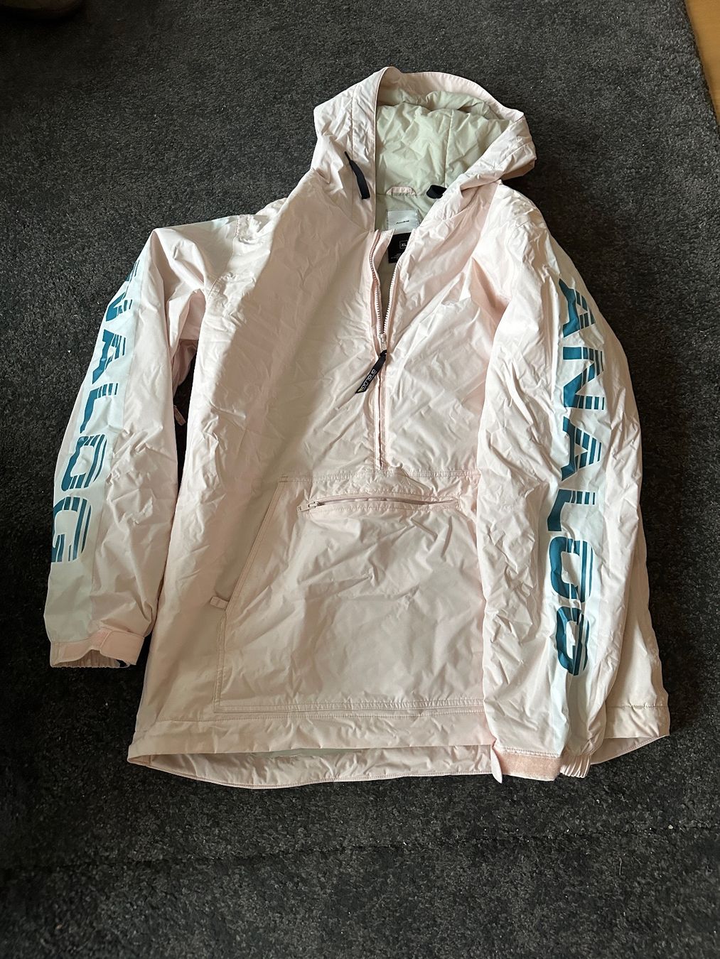 Jacken: Analog Ski/Snowboardjacke Grösse XL – Gebraucht aus Zürich von torben_