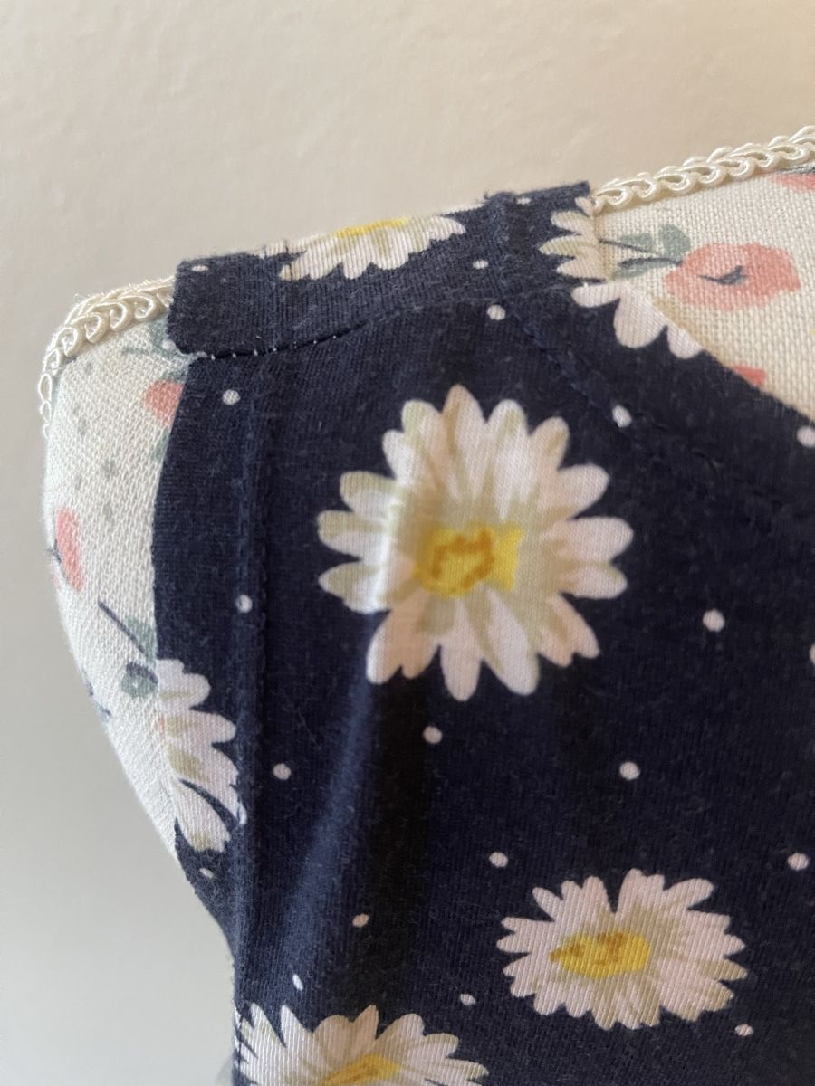 Top: Haut marguerites – Usato da St-Pierre-Clages venduto da Largomuch 3