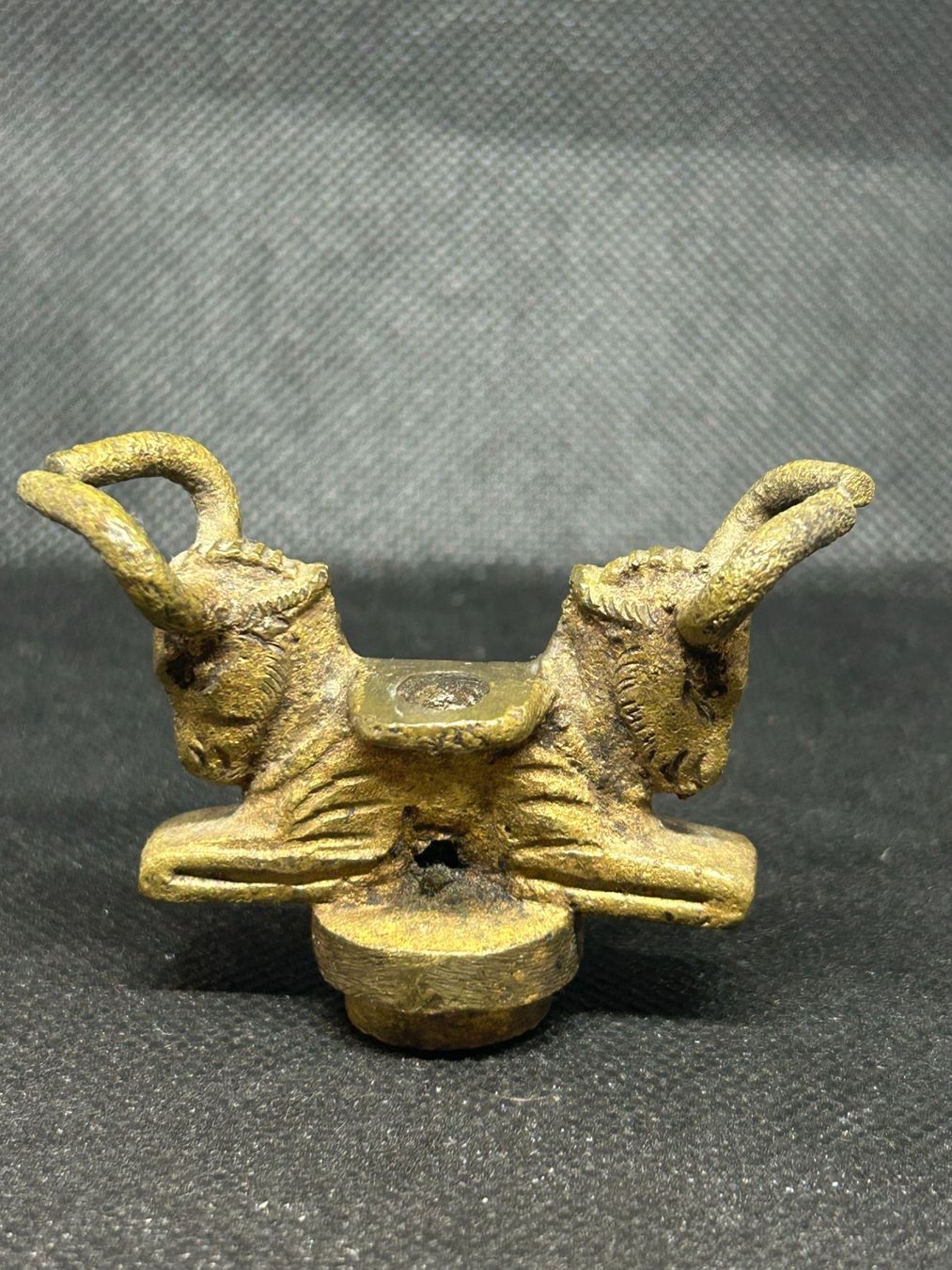 Statuette: Statuette chèvre à deux têtes – Usato da Lausanne venduto da Weber1007 2