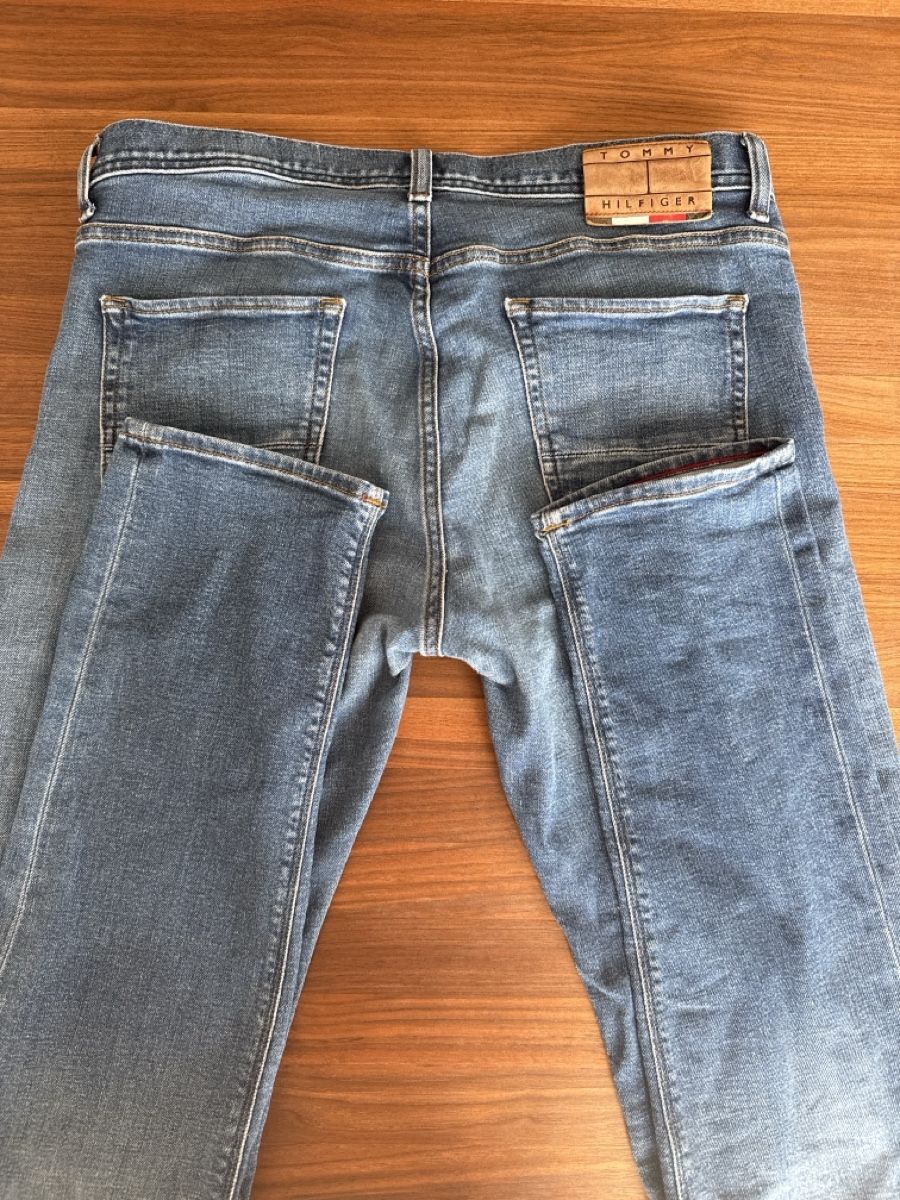 Tommy Hilfiger Jeans: Jean Tommy Hilfiger Slim Bleecker 34/34 – Usato da Urdorf venduto da Dardidan 2