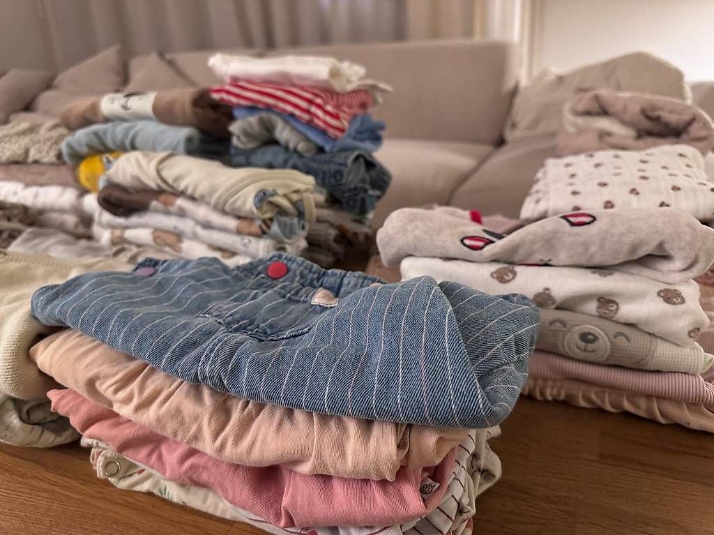 Lotti & Set di vestiti: Gebrauchte Kinderkleider zu verkaufen – Usato da Boll venduto da Wakis
