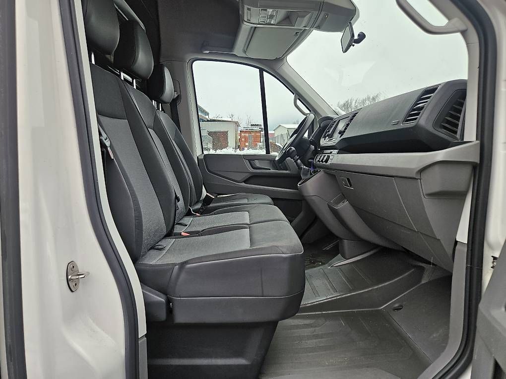Veicoli commerciali: Vw crafter 35 bmt  – Usato da Biasca venduto da autolowcost 3