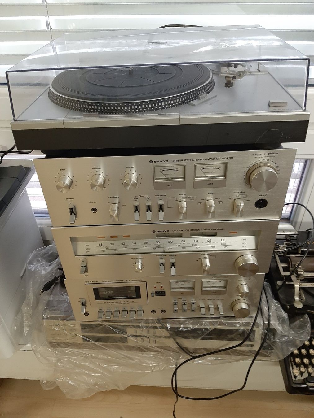 Sanyo Amplificateurs: Sanyo Stereo Anlage – D'occasion à Zürich par leo_6bbs