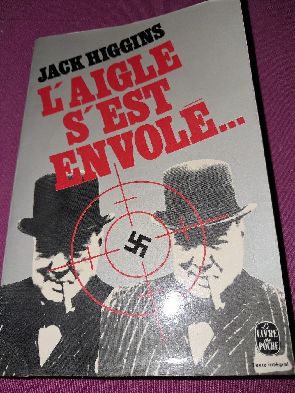 Libri: Jack Higgins l'aigle s'est envolé – Usato da Le locle venduto da juliensaran