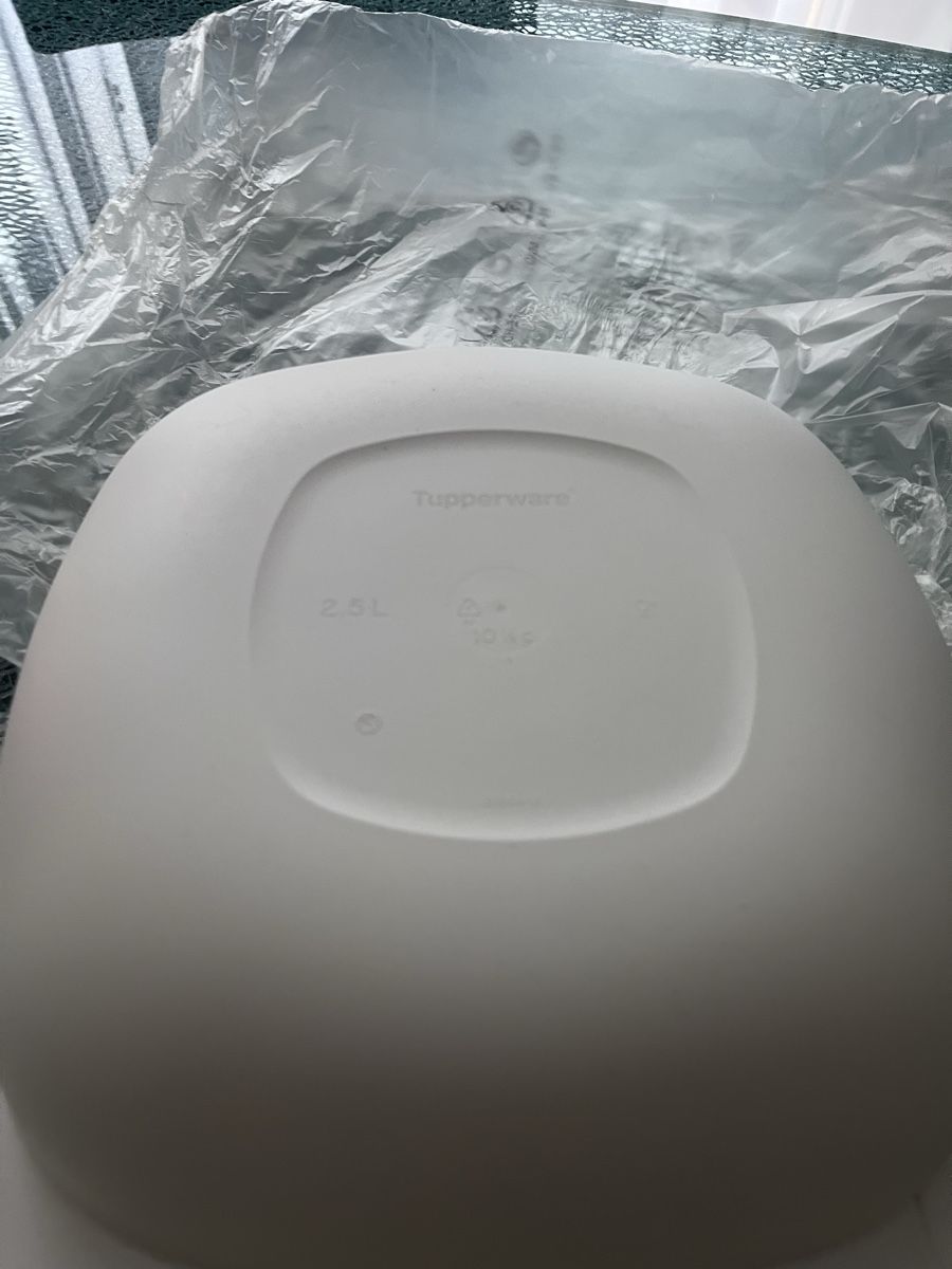 Ciotole: Tupperware Schüssel mit Deckel – Nuovo e nell'imballaggio originale da Brüttisellen venduto da lilien2012 1