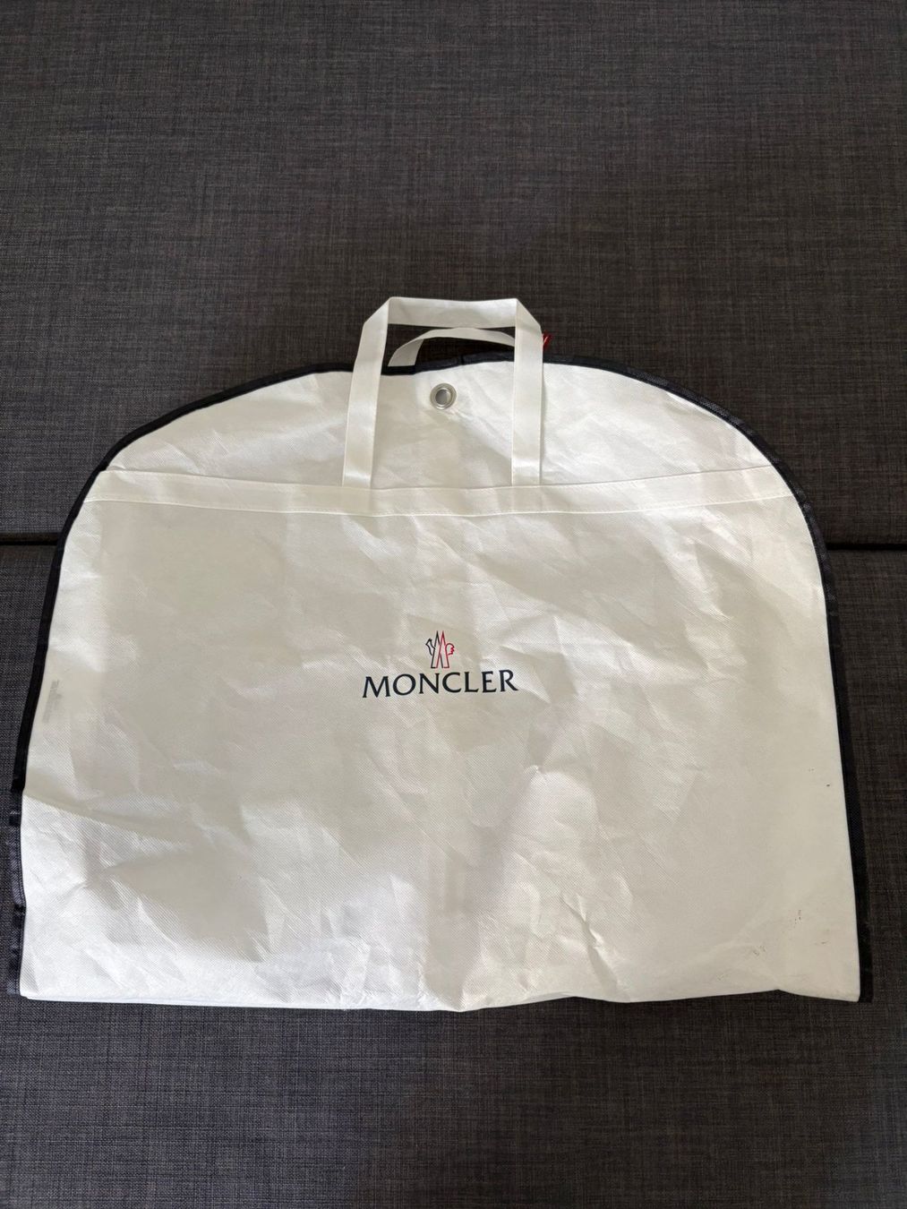 Jacken: Moncler Montbeliard Hooded Short Down Jacket - Schwarz – Neu (gemäss Beschreibung) aus Zürich von Riccardo_Bocchini 8