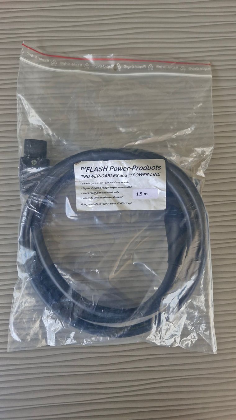 Cavi: FLASH POWER Netzkabel 1.5m / NEU – Nuovo e nell'imballaggio originale da Naters venduto da alfatom
