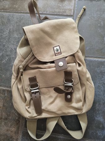 Rücksack aus Hanfstoff von Pure
