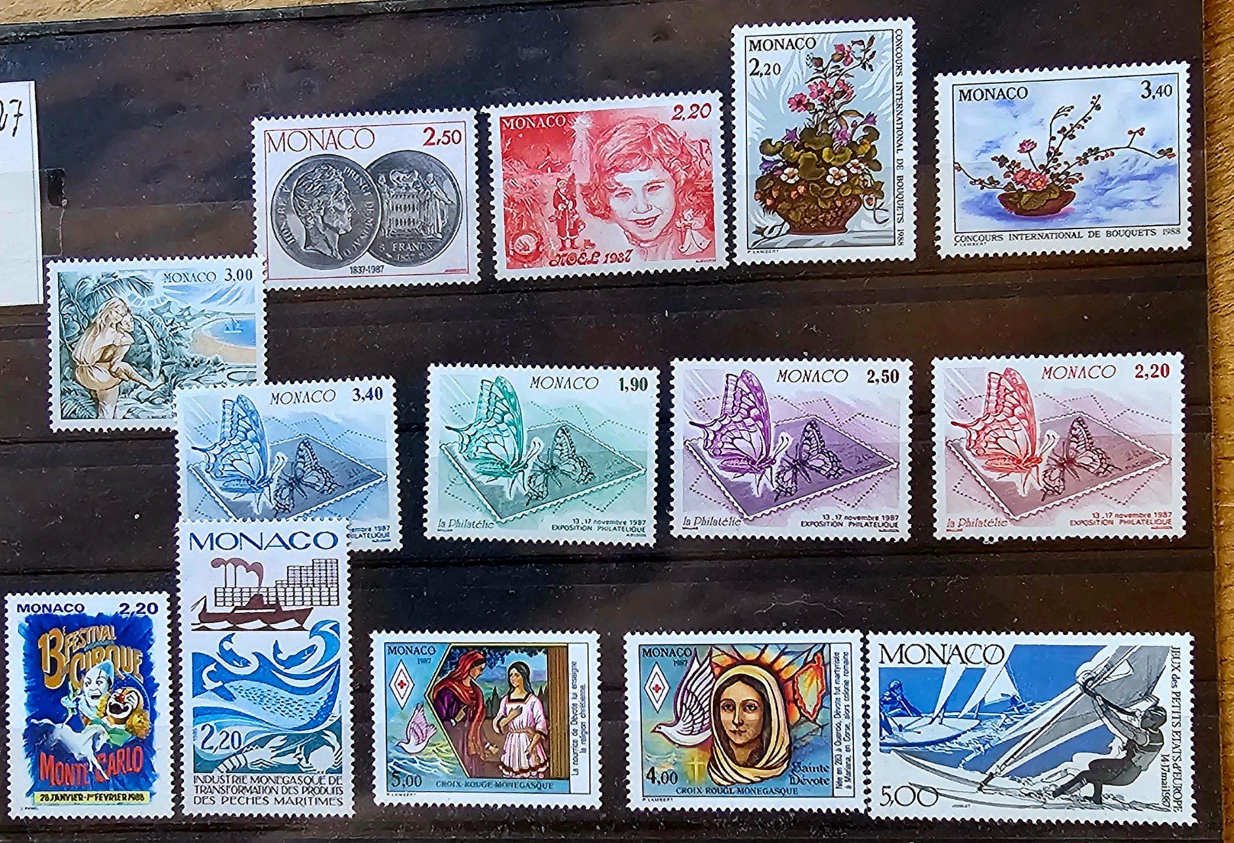 Tous les timbres: MONACO timbres neufs ** ~1987 – Neuf (Voir description) à Les Valettes par Nuba1