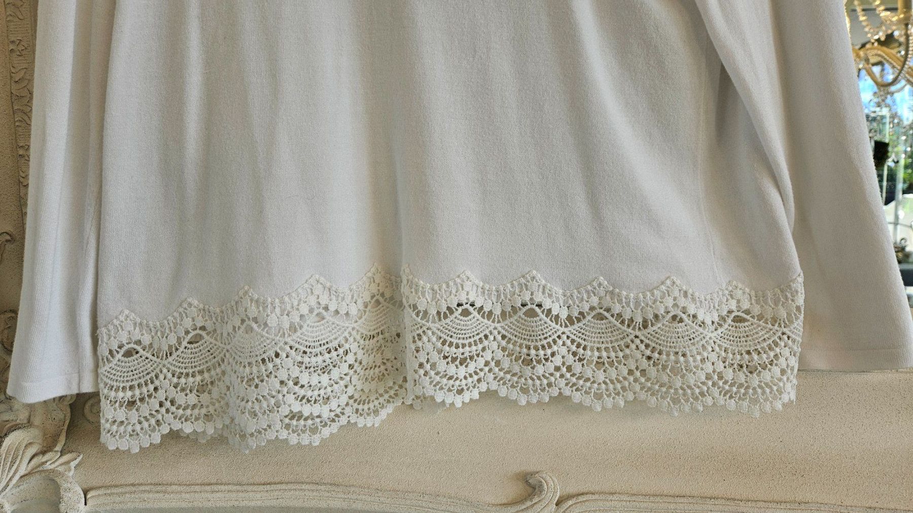 C&A Giacche: Strickjacke Weiss mit Spitze Gr. M / 38 – Usato da Gossau ZH venduto da fashiontwo 5