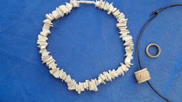 Lot Bein Damenschmuck 4 Teilig. Vintage, vor 1950