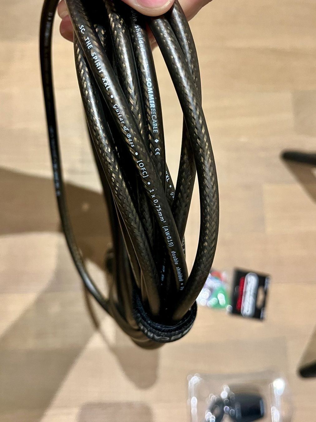 Musikinstrumente: Fender Squier Stratocoaster Set – Neu (gemäss Beschreibung) aus St. Ursen von Stepz 8