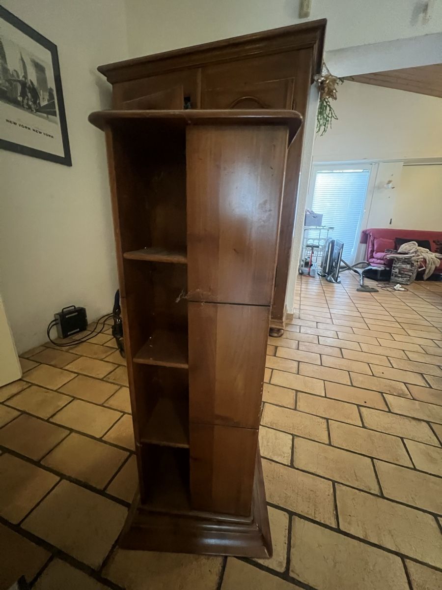 Scaffali: Bücher/cd/film regal – Usato da Baden venduto da njh_czs8