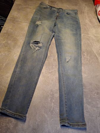 Pantalon jeans taille M marque Women Jeans 85% coton