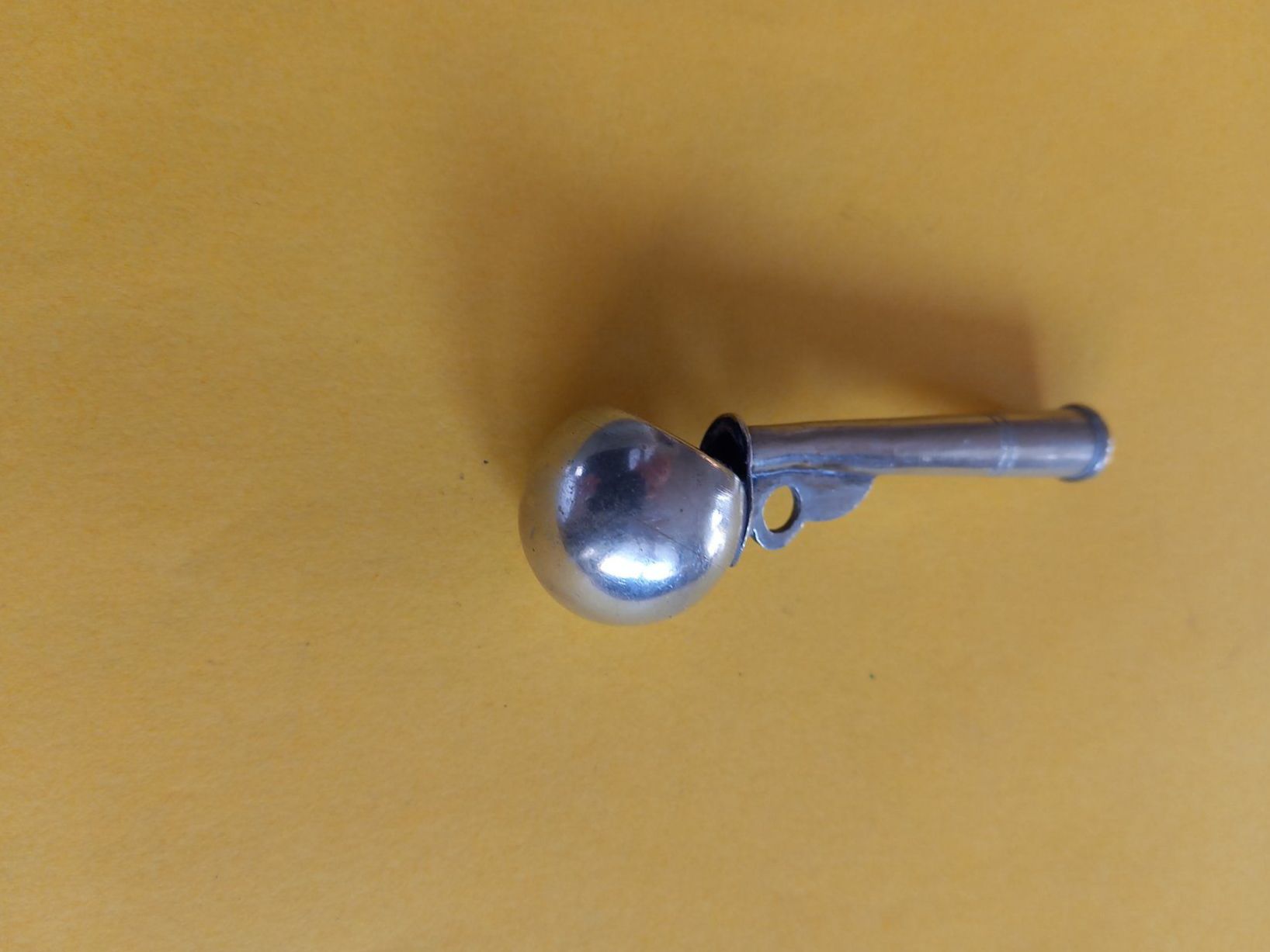 Strumenti musicali: Sifflet ancien style de chef de train – Usato da Rossens FR venduto da Souris1 1