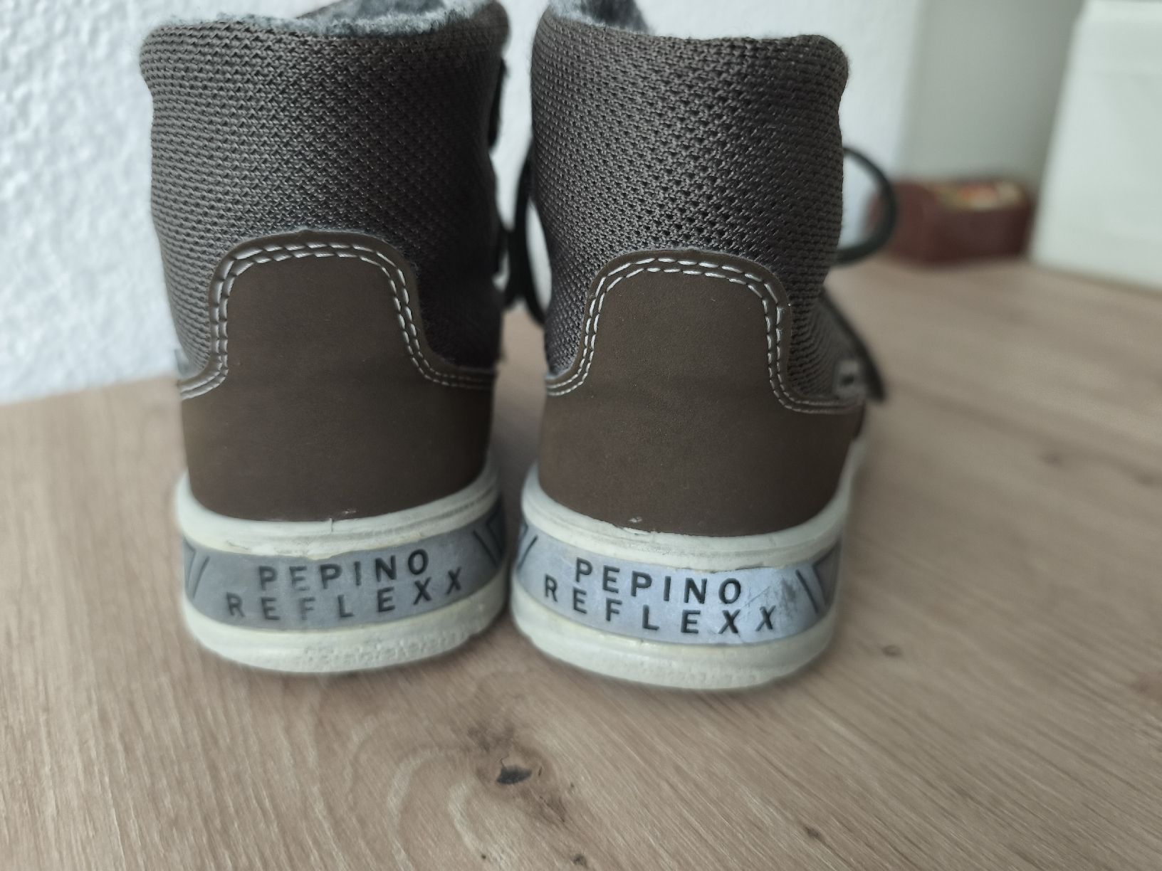 Chaussures garçon: Wintersteifel Pepino Grösse 23 – D'occasion à Langendorf par lua_6vcv 2