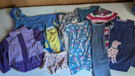 10 teiliges Kleiderset für Mädchen Gr. 110