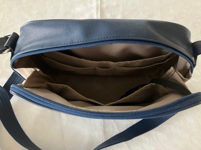 Rossis Borse da donna: Rossis Schultertasche blau Aqua – Usato da Wettingen venduto da Tigabella 5