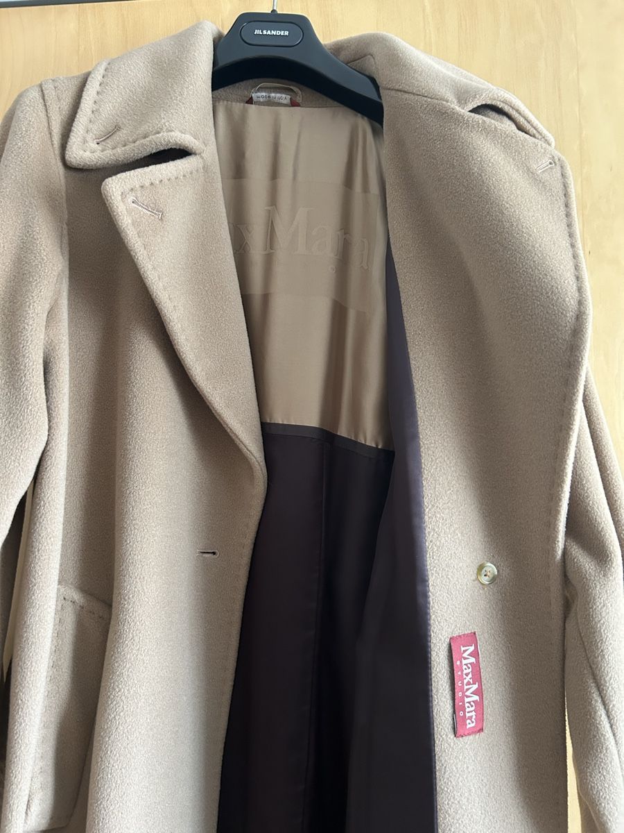 Max Mara Cappotti: MAX MARA Wolle Mantel Gr.42 – Nuovo (secondo la descrizione) da Oftringen venduto da Odessa65 2