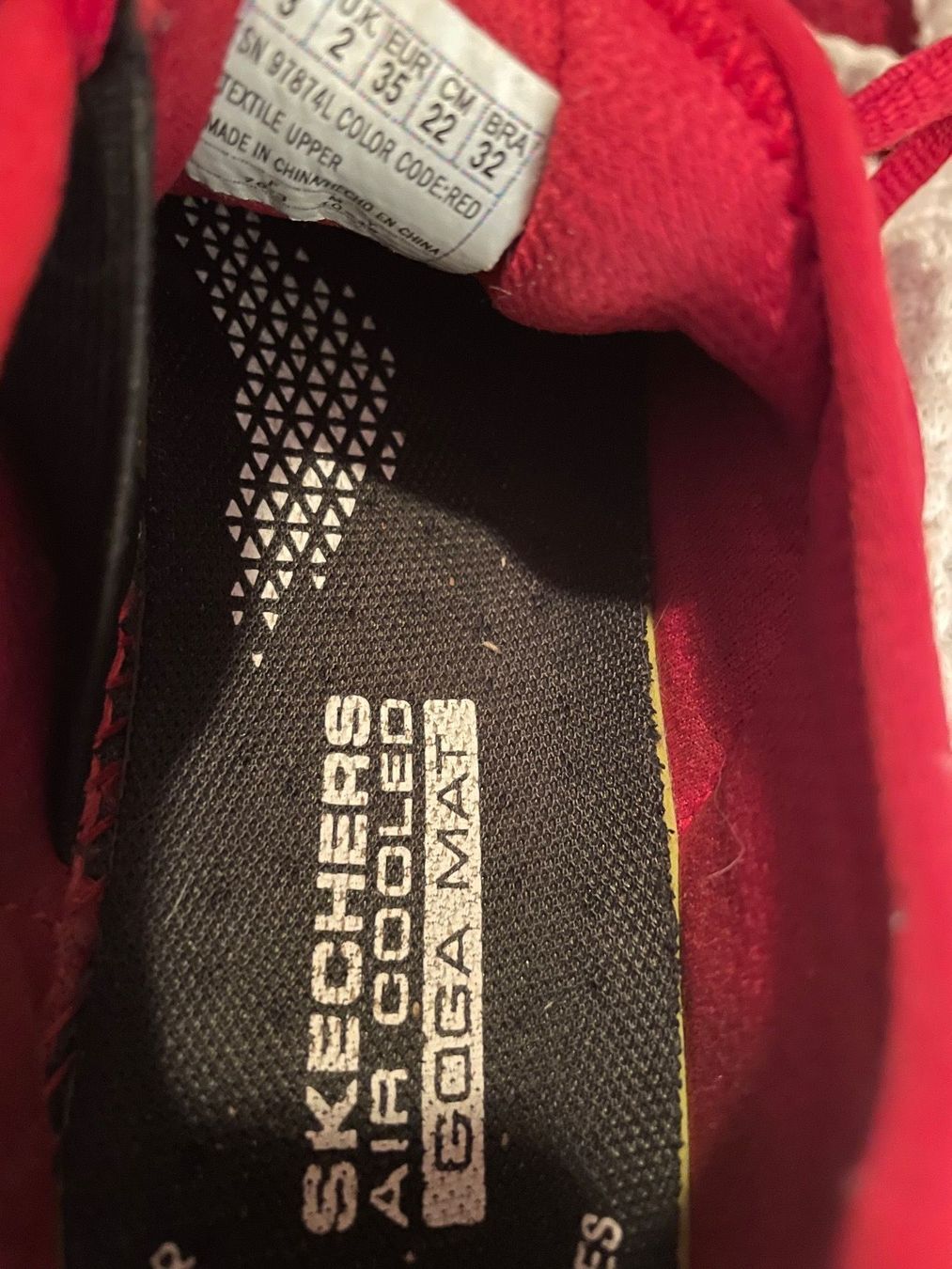 Skechers Scarpe per ragazzi: Rote Skecher Sneaker, Grösse 35 – Usato da Zürich venduto da Capetown14 4