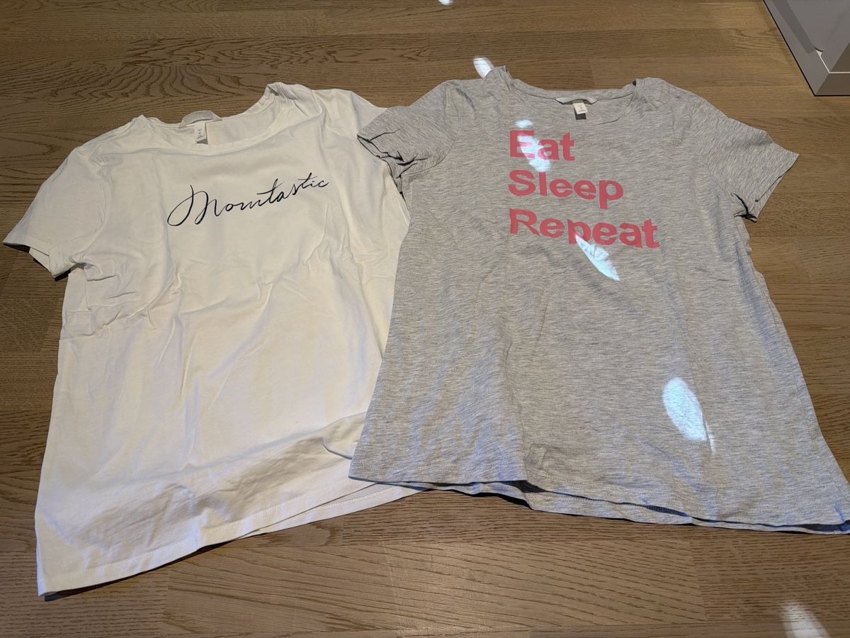 H&M T-shirt: 2 Still-Shirts | Grösse M – Usato da Emmetten venduto da coluna_6376