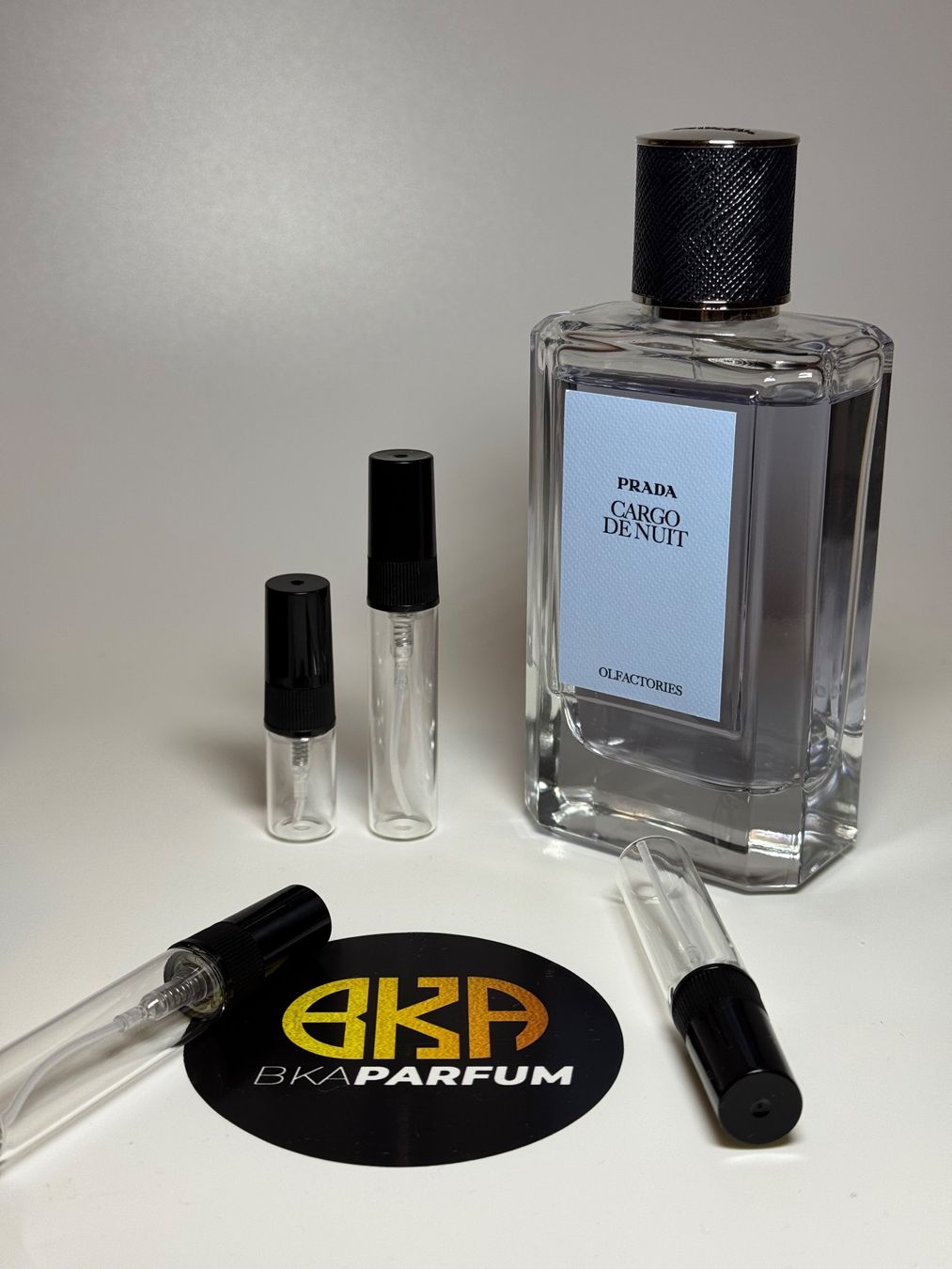 Parfum & Eau de Toilette: Cargo de Nuit - Prada - 2ml Decant / Abfüllung / Probe – Neu (gemäss Beschreibung) aus Le Lignon von bkaparfum