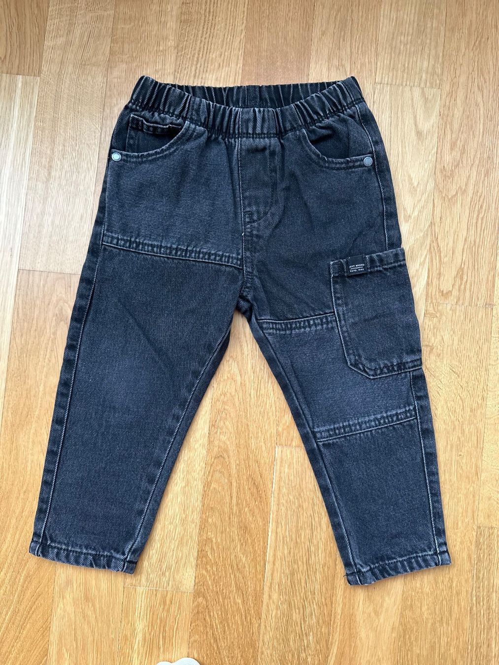 Next Pantaloni: Coole Jeans Next, Grösse 86, Top Zustand – Nuovo (secondo la descrizione) da Unterägeri venduto da StefanGekko 1