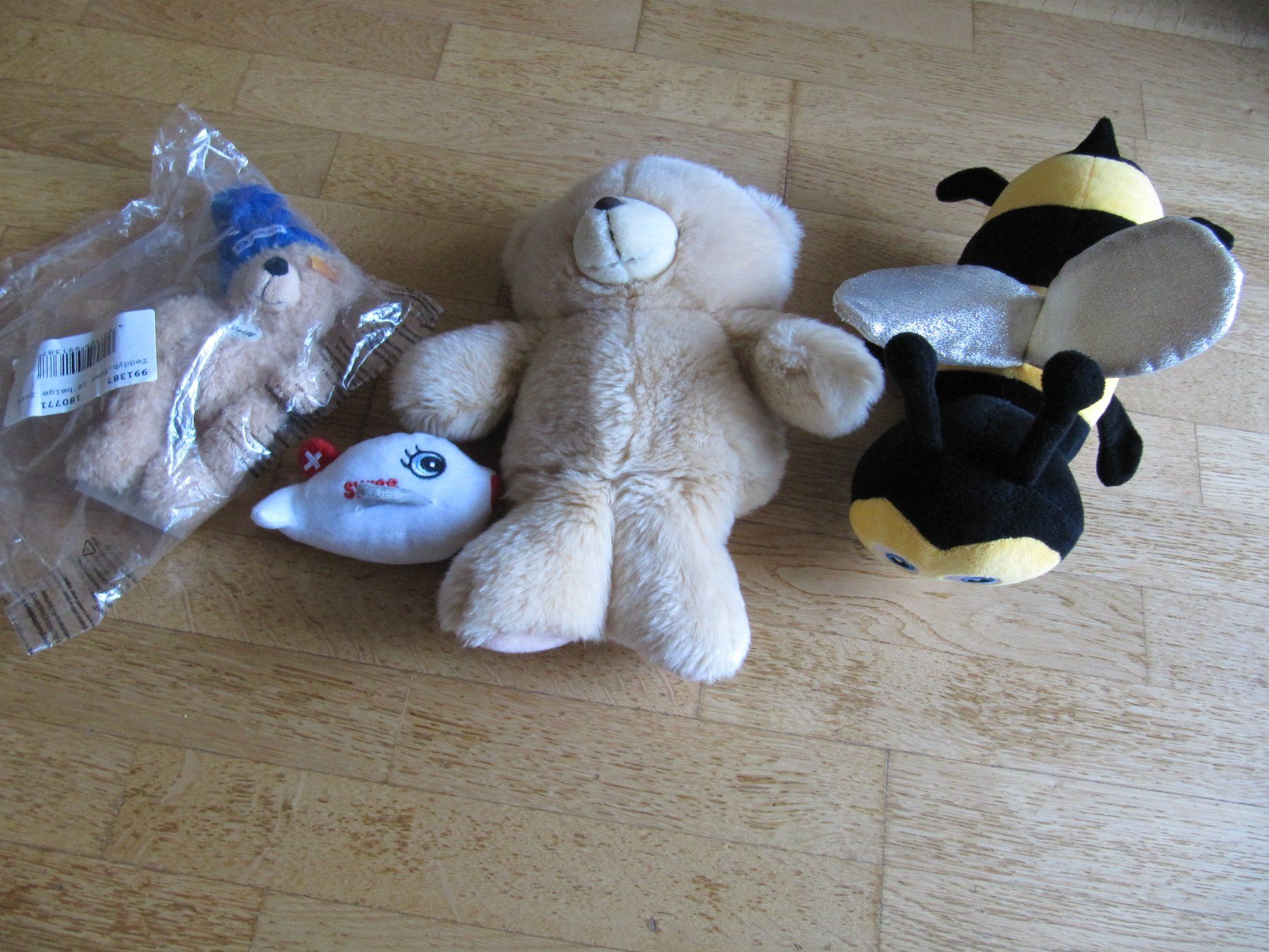 Giocattoli: 4 Plüschtiere: Biene Wespe Teddybär Steiff – Nuovo (secondo la descrizione) da Würenlos venduto da AustralisZ 1
