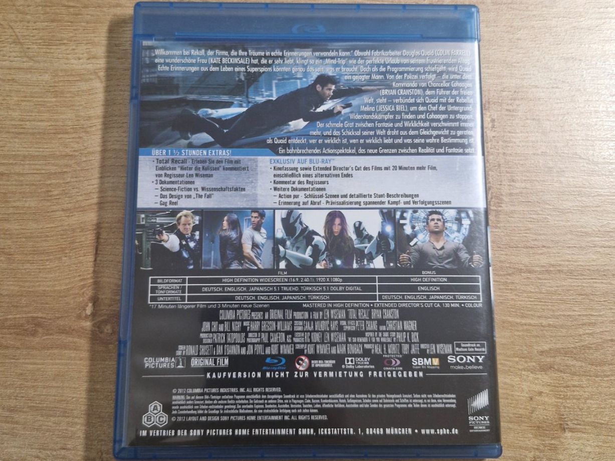 Tutti i DVDs: Total Recall (2012) Bluray 2Disc Director's Cut – Usato da Pfungen venduto da Whitie 1