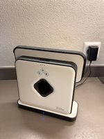 Robot pulizia pavimenti umido