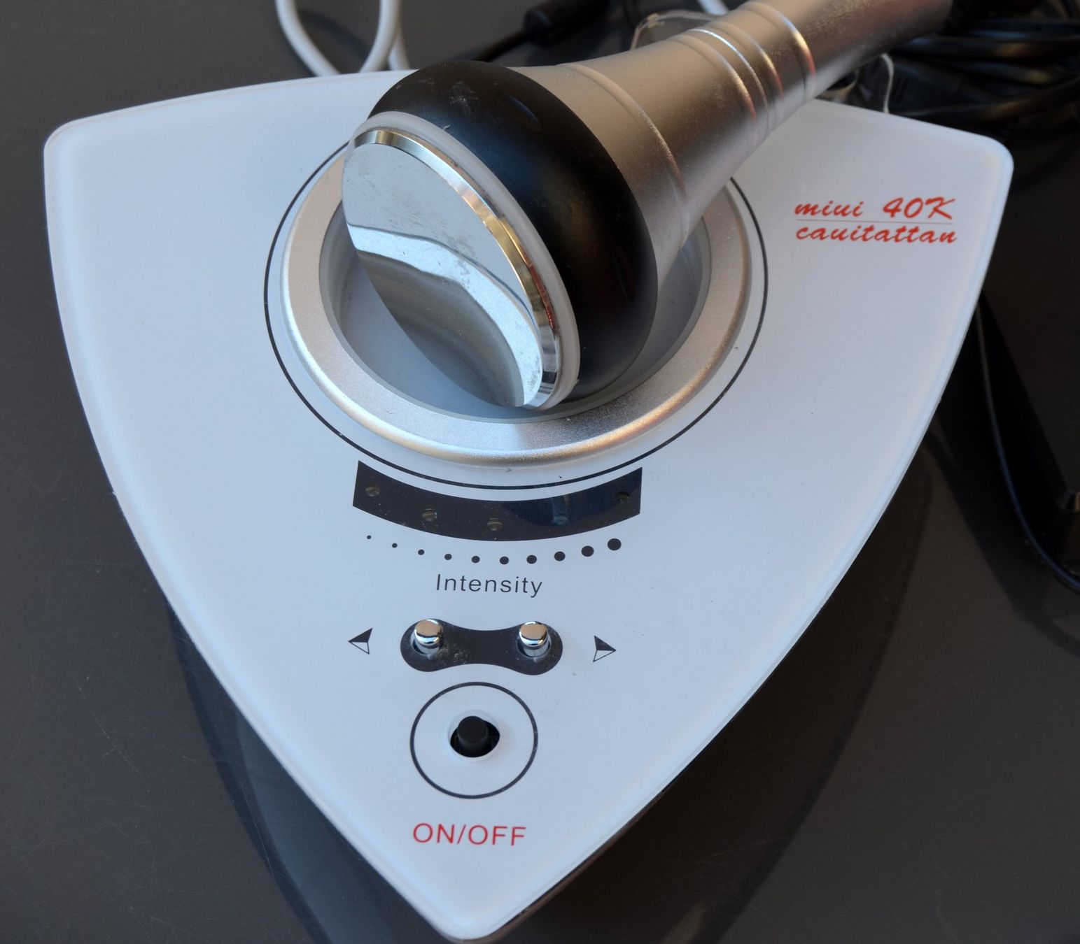 Attrezzature mediche: Mini 40K Ultrasonic Cavitation Machine – Usato da Collonges venduto da arashee 2