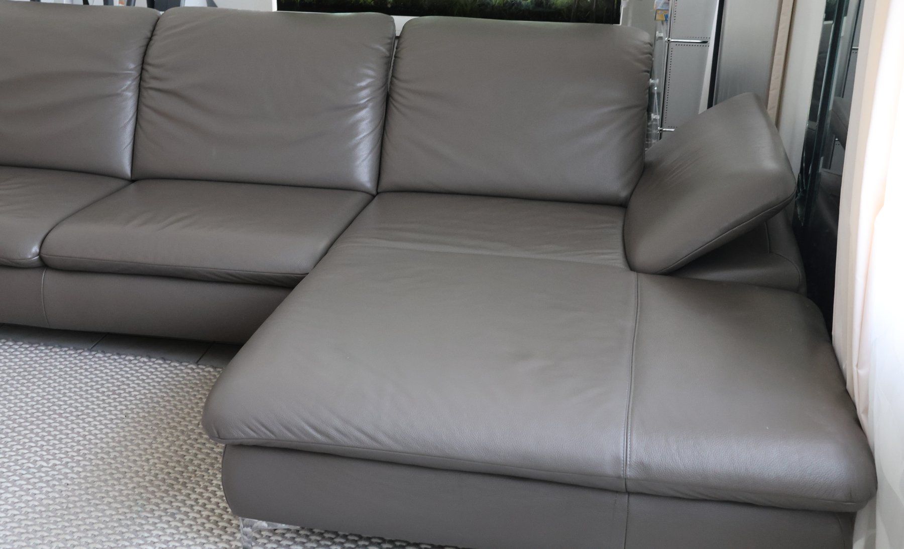 Sofas: Ledersofa mit Longchair – D'occasion à Balzers par MinimenschMia 4