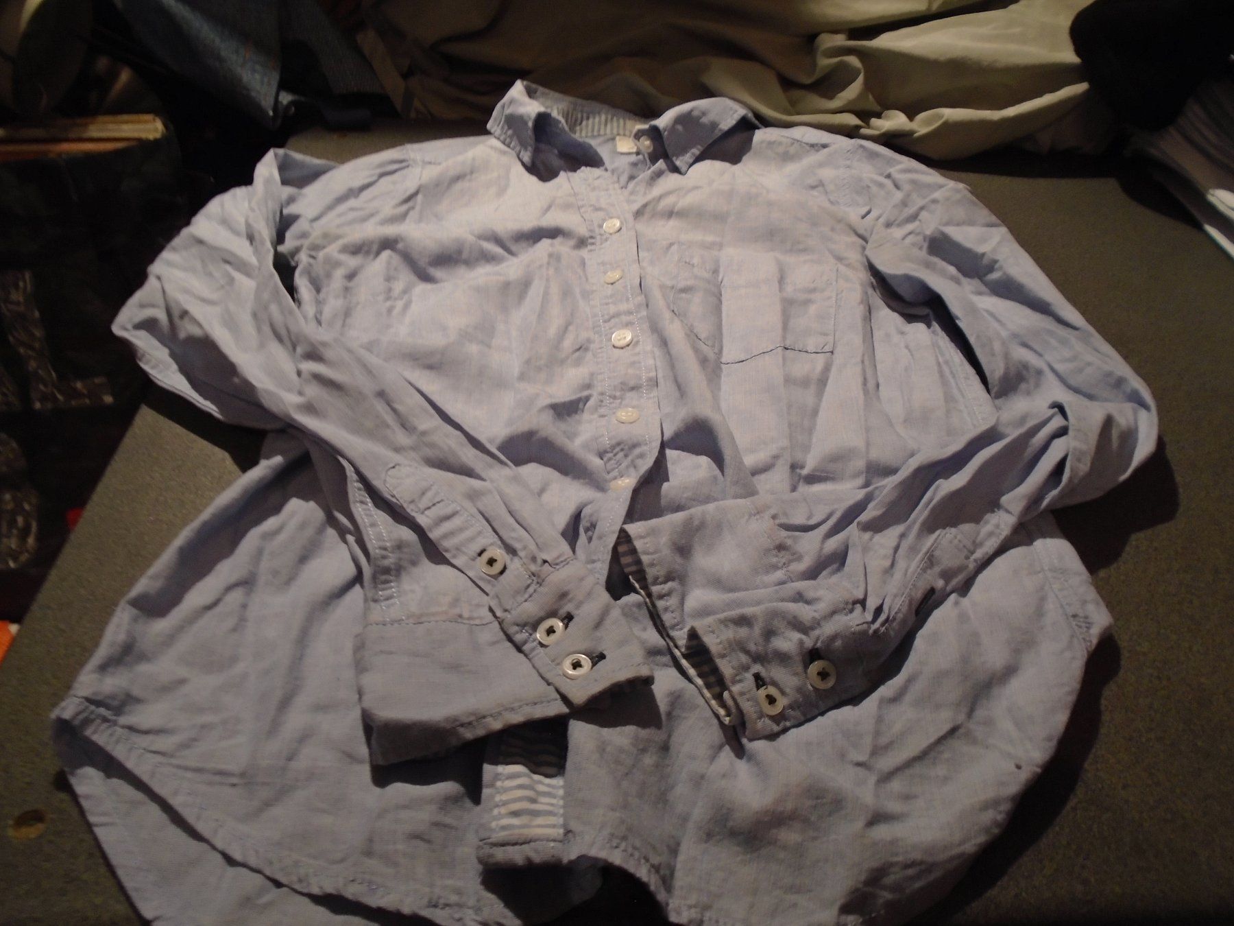 H&M Blusen: Bluse Grösse 34, H&M L.O.O.G. hellblau – Gebraucht aus Zürich von abraxas1291
