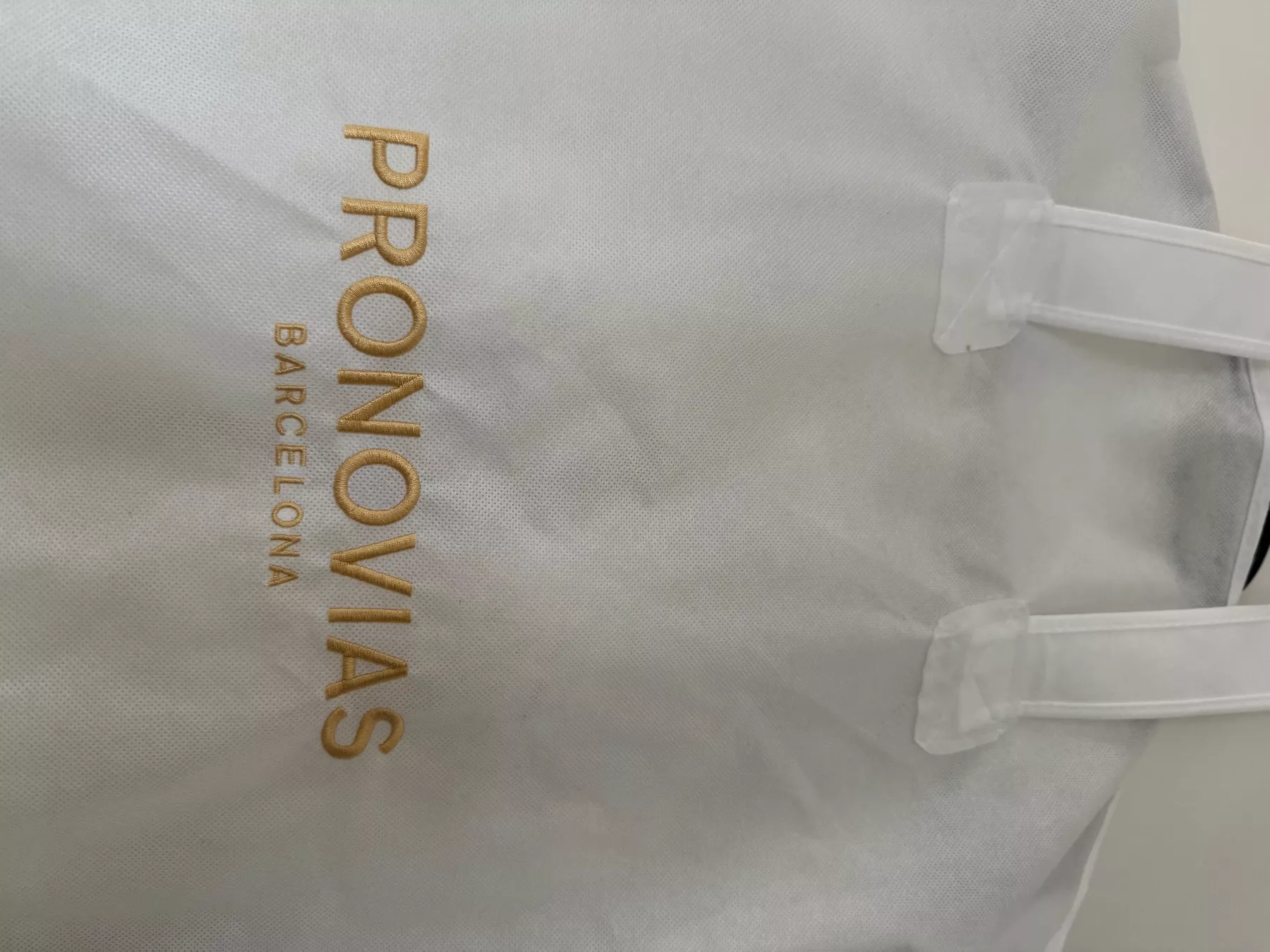Pronovias Vestiti: Brautkleid – Usato da Richterswil venduto da MinutilloBianca 5