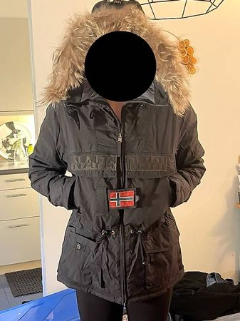 Schöne Napapijri Winterjacke / Skijacke 