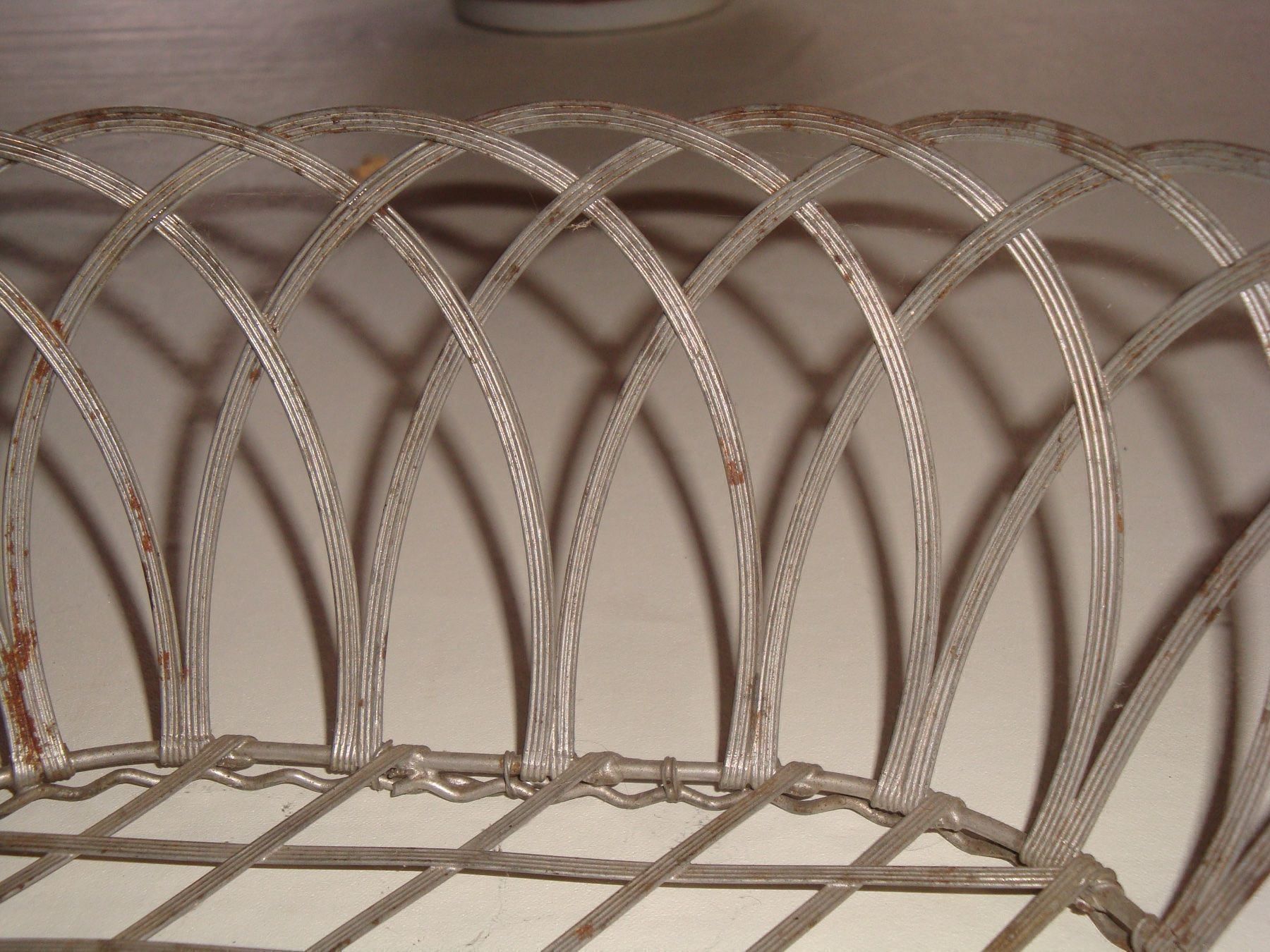 Altro in Antiquarato & Arte: altes Körbchen aus Metallgeflecht – Usato da häusernmoos venduto da buc_8ftk 3