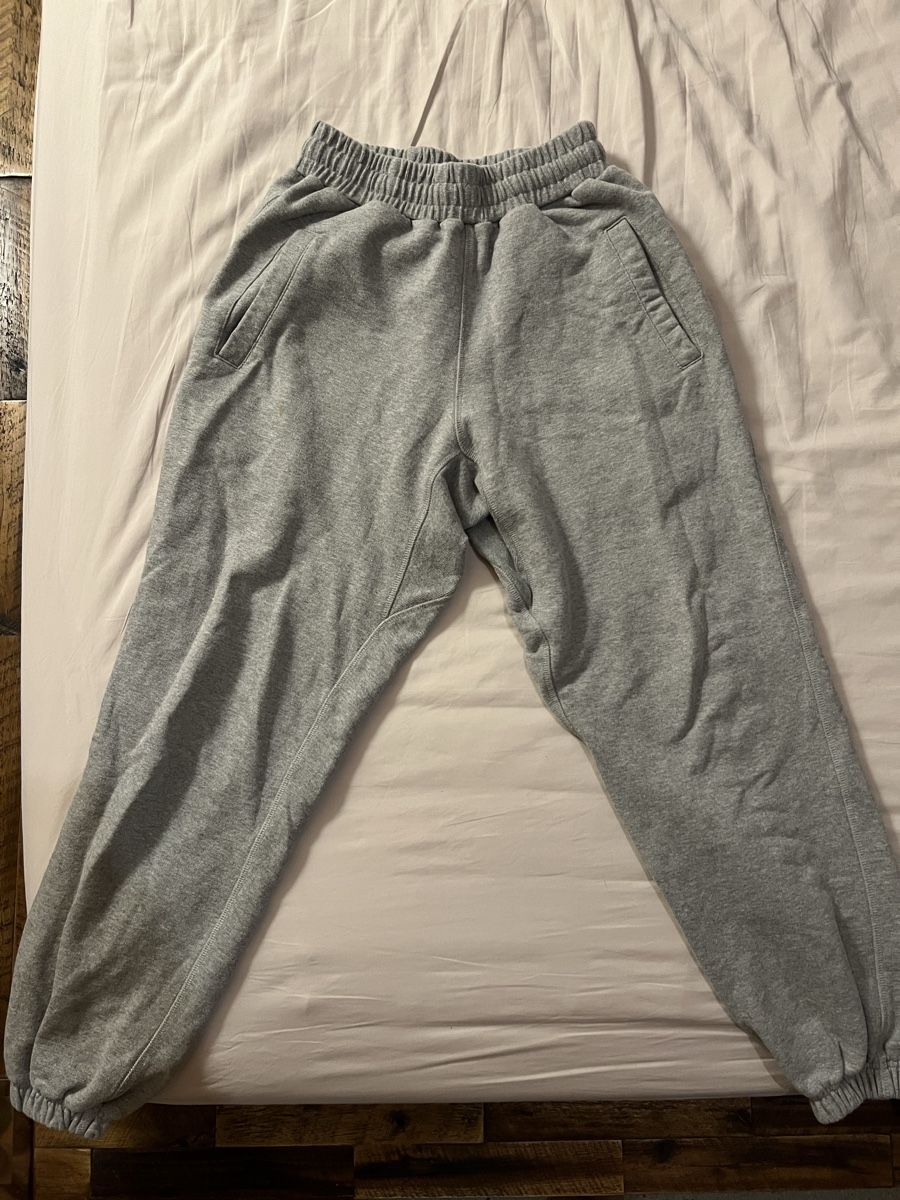 Pantalons: Cole Buxton sweatpants  – D'occasion à Le Châble VS par jud_syz2