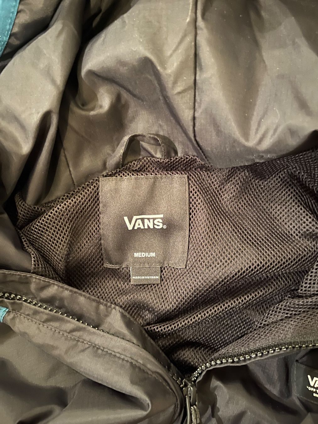 Vans Giacche: Vans Anorak – Usato da Lauterbrunnen venduto da jul_5jfm 2
