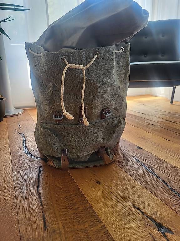 Zaini: Militärrucksack – Usato da Berlingen venduto da Walterastrid