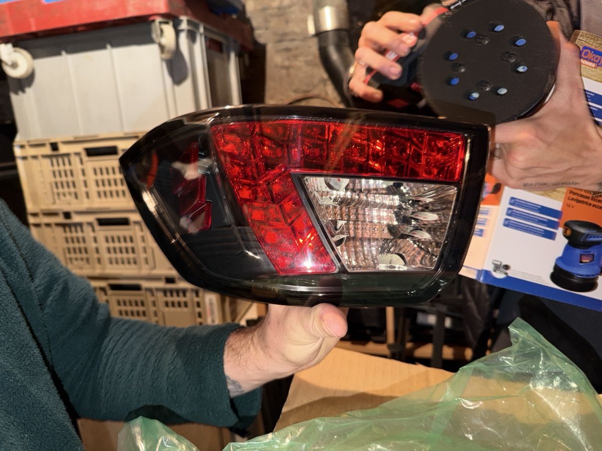 Mitsubishi Alle Autoersatzteile: Rueckleuchte Mitsubishi Lancer Evo oder Rallyart – Neu und originalverpackt aus Mastrils von Sereinchen13 1