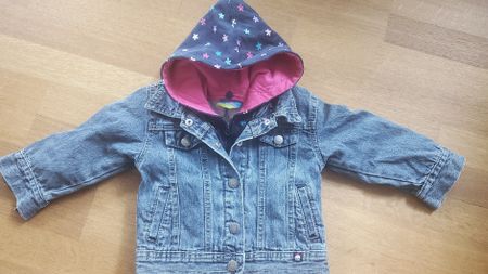 Jeansjacke mit Kapuze 2 in 1, Gr. 86 wie NEU!