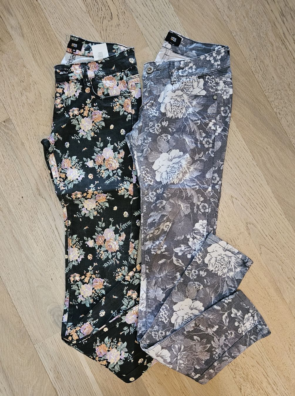 Yes Or No Jeans: lot de deux jeans – Gebraucht aus Founex von Ana_2412