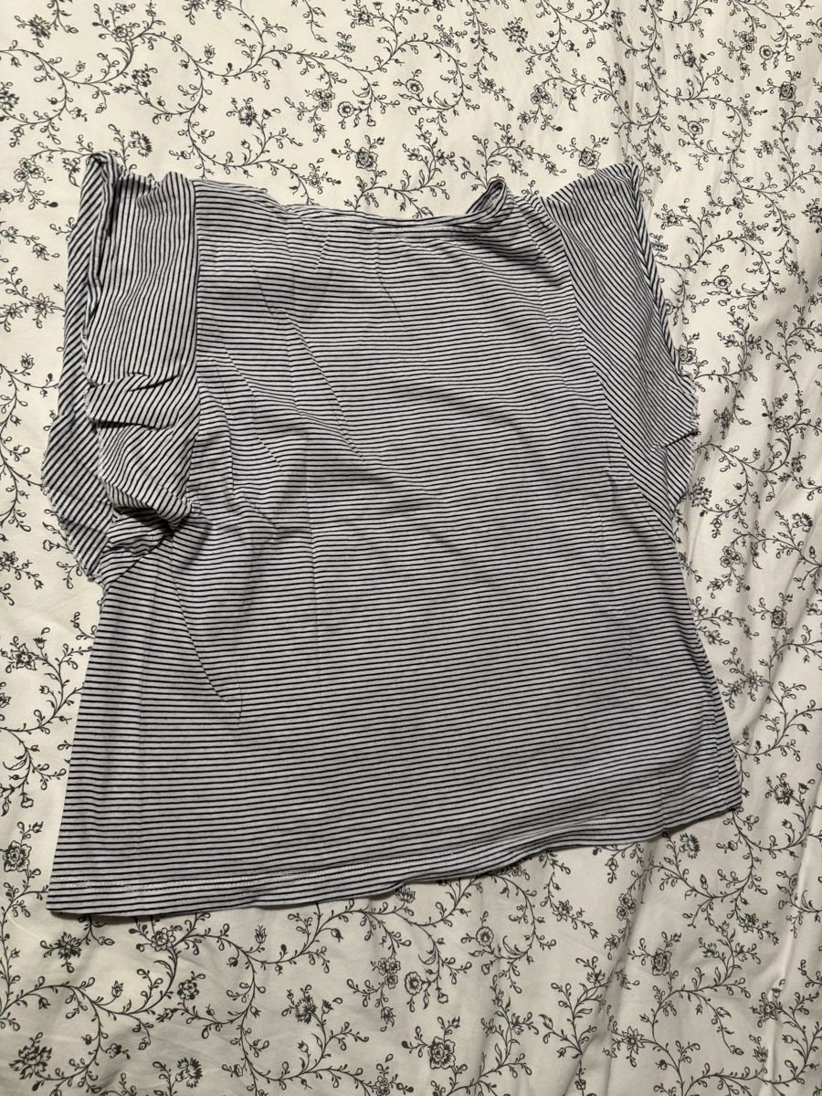 T-shirt: ovs  – Usato da Roveredo GR venduto da pez_7fjy 2