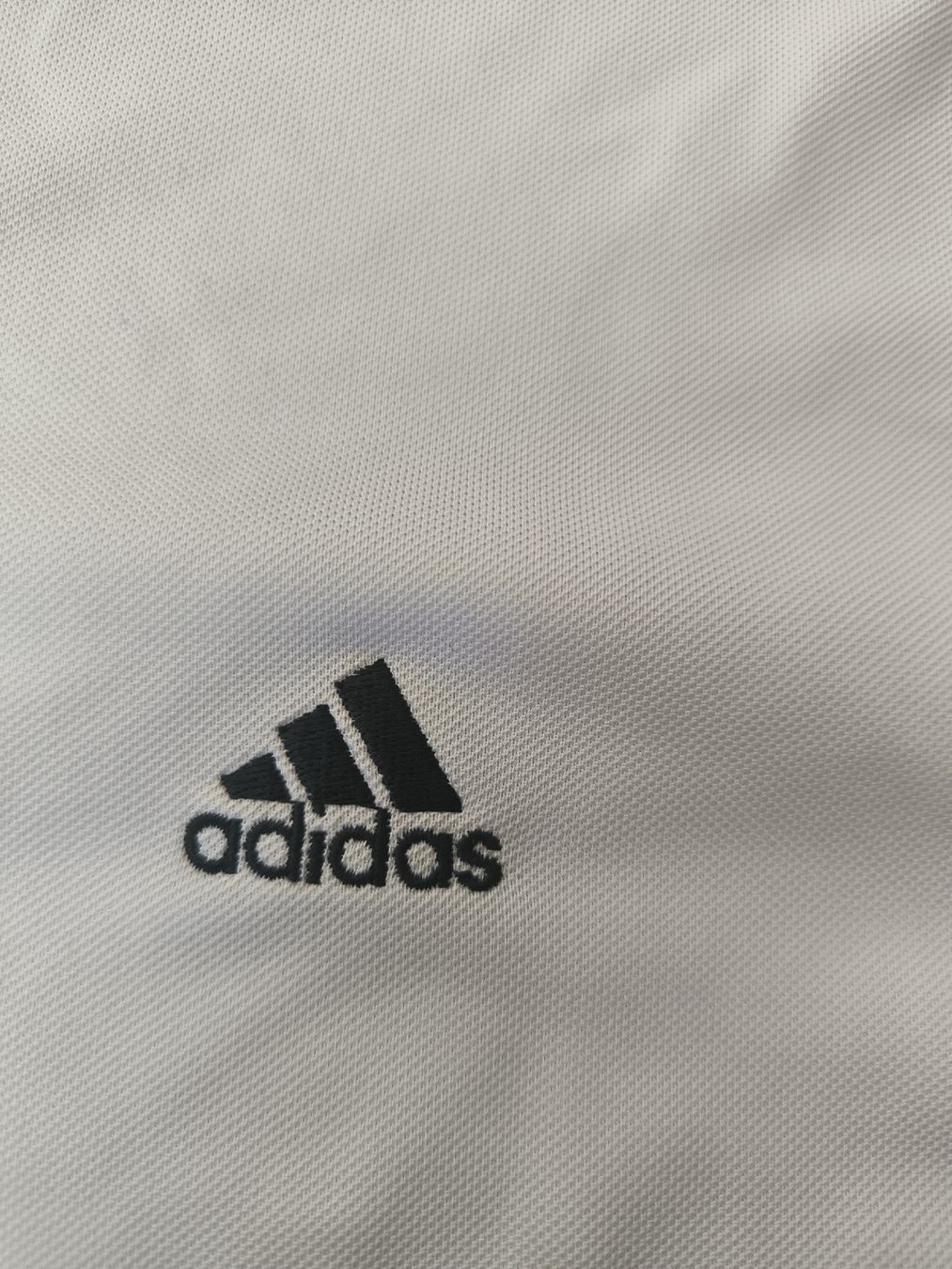 Adidas Polos: ADIDAS Polo Shirt Size M – Neuf (Voir description) à Zürich par kev_pbg7 1